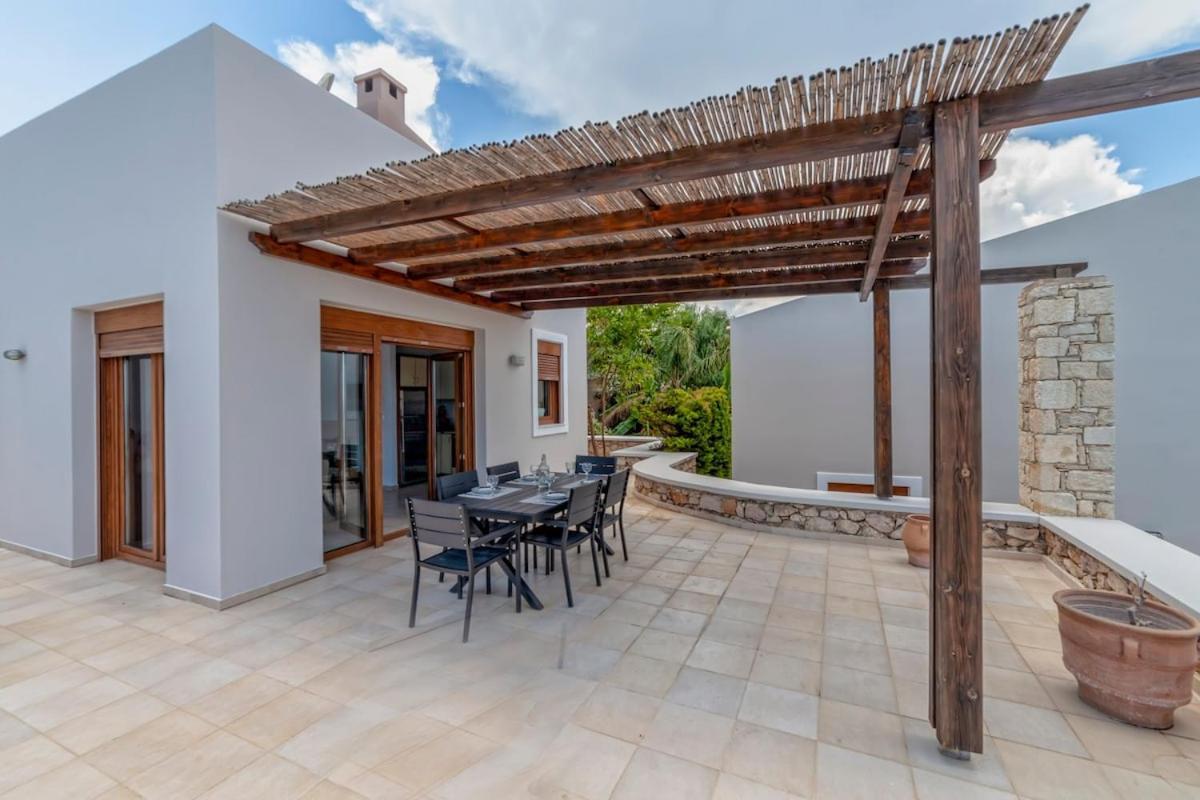 Karena Seaview Villa Gerani Chanion Exterior foto