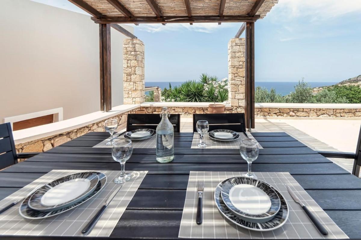 Karena Seaview Villa Gerani Chanion Exterior foto